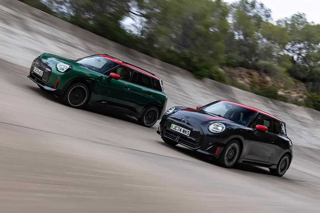 новые электрические модели от John Cooper Works Mini представил две новые электрические модели от John Cooper Works_1