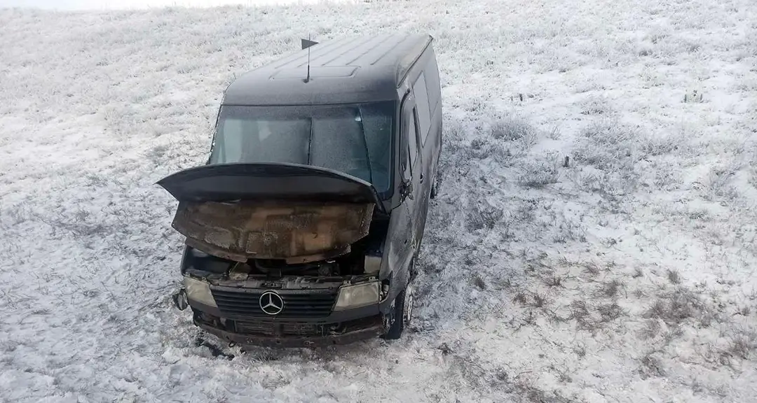 В Минском районе опрокинулся Mercedes