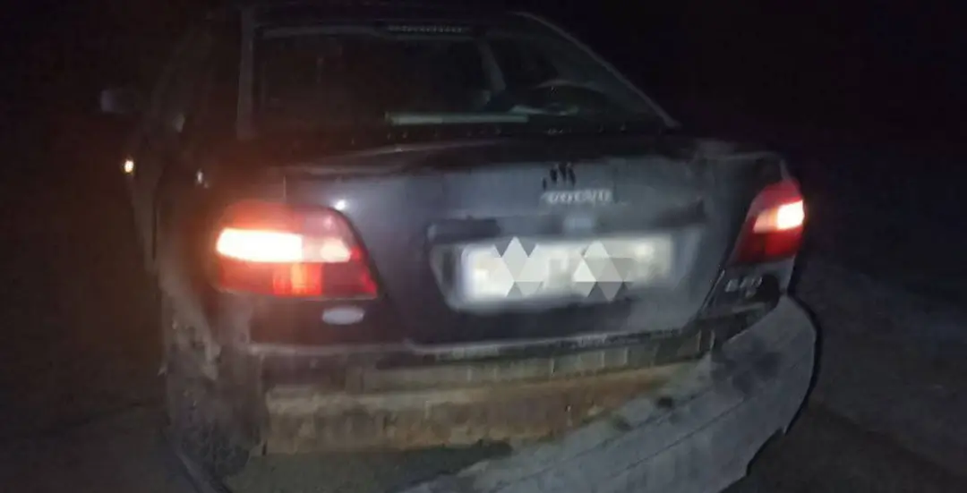 водитель Volvo переехал упавшего пешехода Volvo переехал упавшего пешехода_1