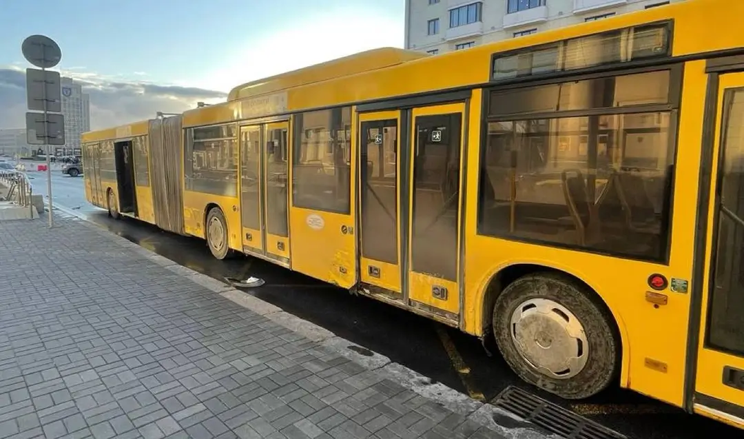 ДТП такси и автобуса в минске