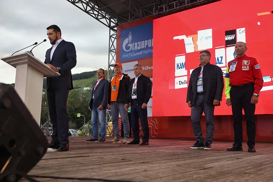 Торжественный финиш ралли «Шелковый путь» Торжественный финиш ралли «Шелковый путь» 2025_1