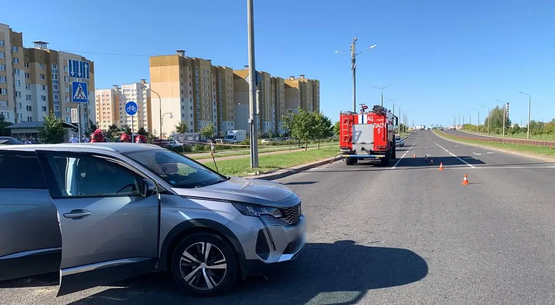 В Гродно столкнулись легковушка и мотоцикл. Мотоциклист погиб В Гродно столкнулись легковушка и мотоцикл_2