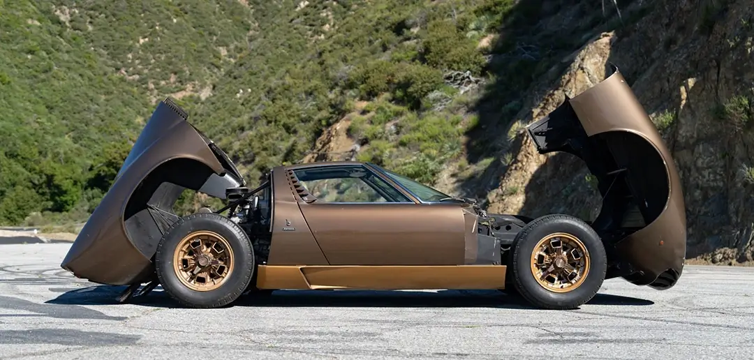 Lamborghini Miura простояла в гостиной 40 лет_2