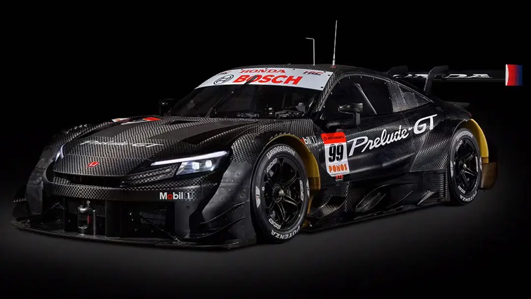 Компания Honda представила новый гоночный автомобиль Prelude GT500