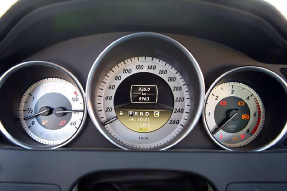 AUDI A4, BMW 3-СЕРИИ И MERCEDES-BENZ C-КЛАССА: НЕМЕЦКИЙ ТРИУМВИРАТ