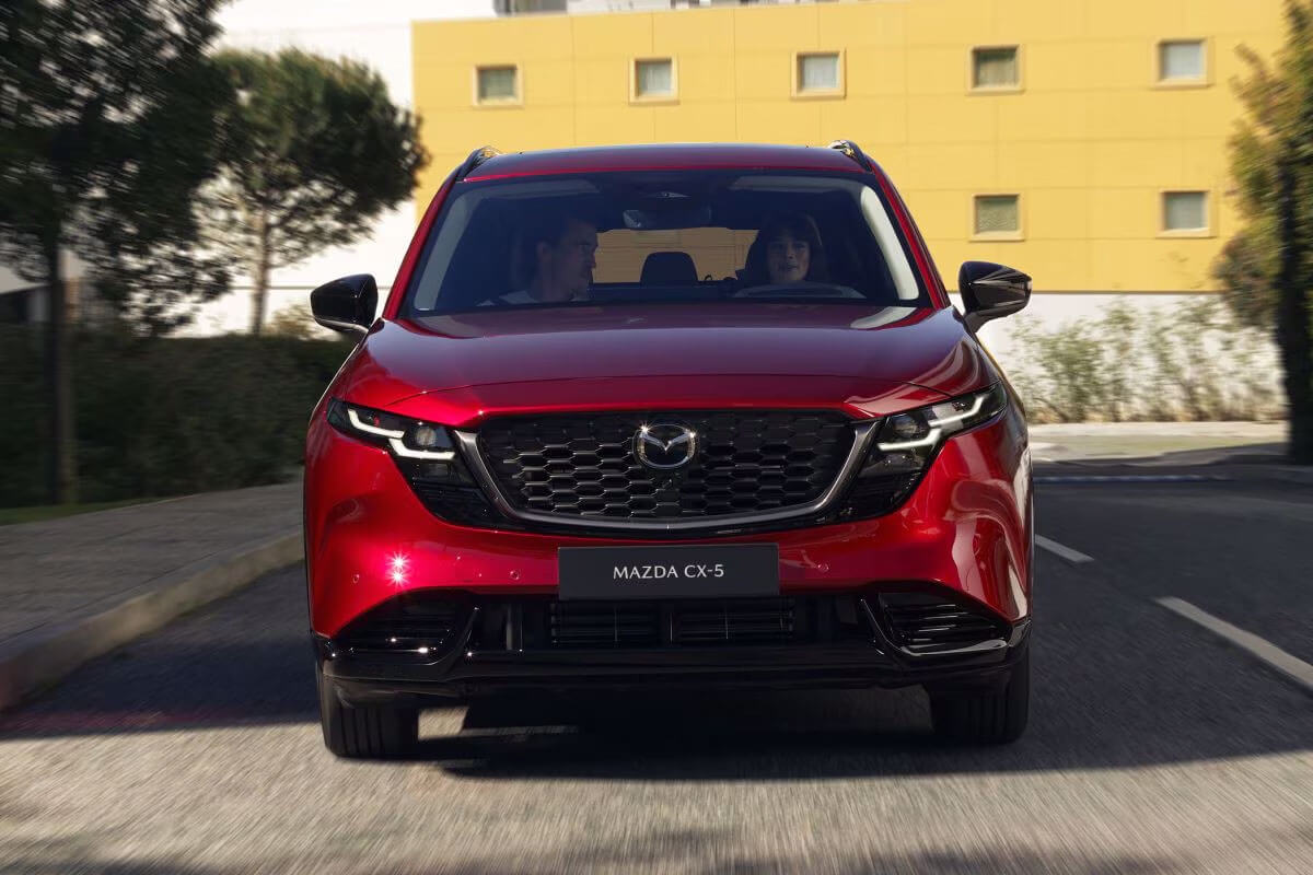 В мире продано уже пять миллионов экземпляров Mazda CX-5