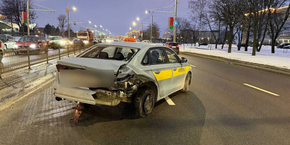 В Минске водитель Skoda уснул за рулем и выехал на встречку_2