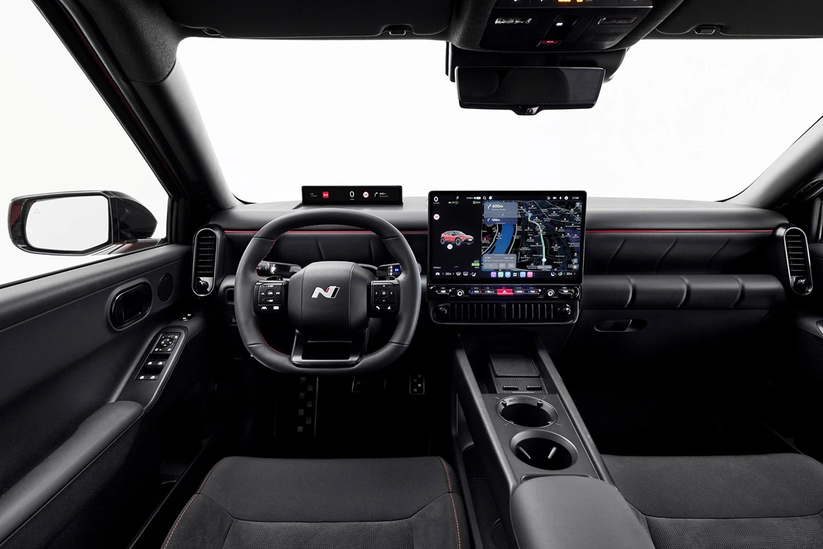 Hyundai представила новый Grandeur и систему Pleos Connect