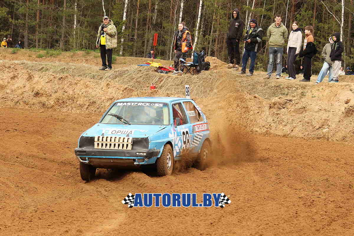 Второй день чемпионата- 2026 по автокроссу: чемпионы в ауте!