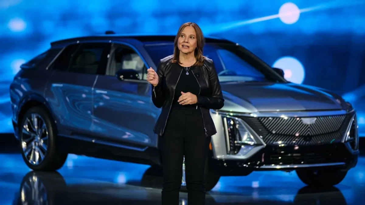 Несмотря на многомиллиардные убытки, зарплата гендиректоров Ford, GM и Stellantis выросла
