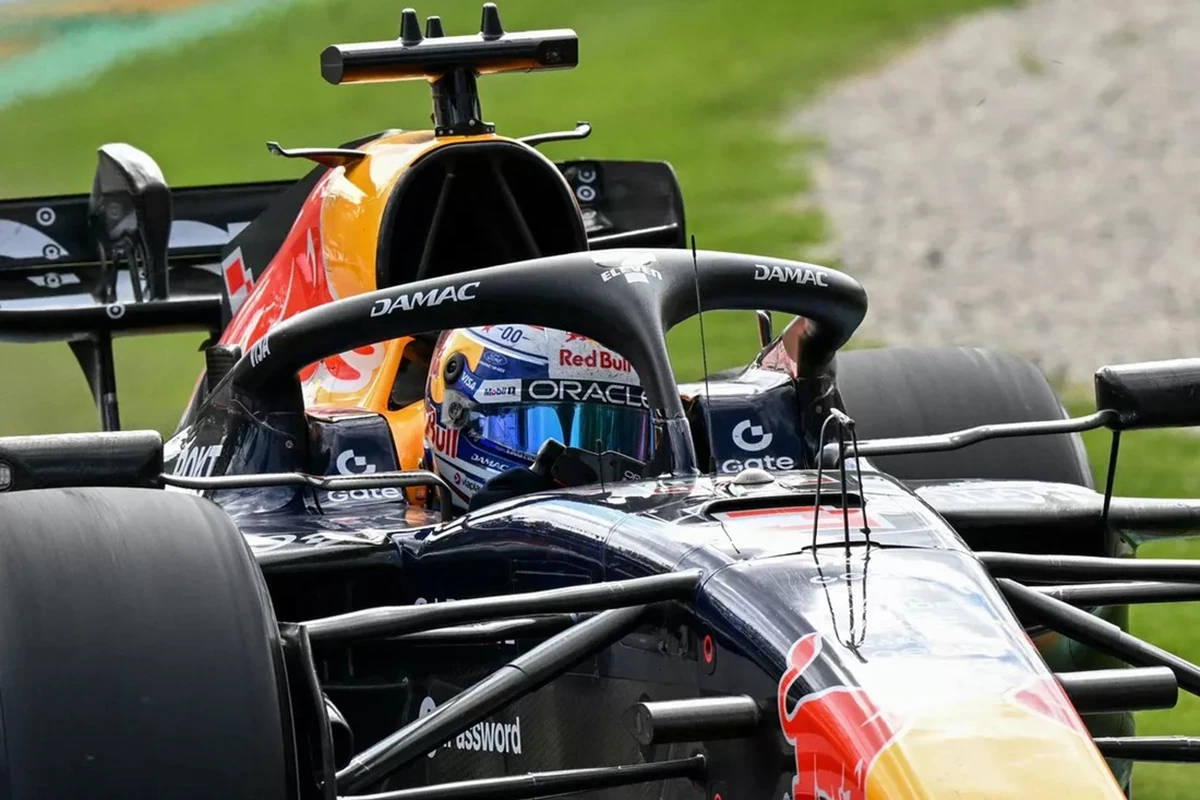 Red Bull дает фанатам шанс выиграть уникальный приз от Макса Ферстаппена1