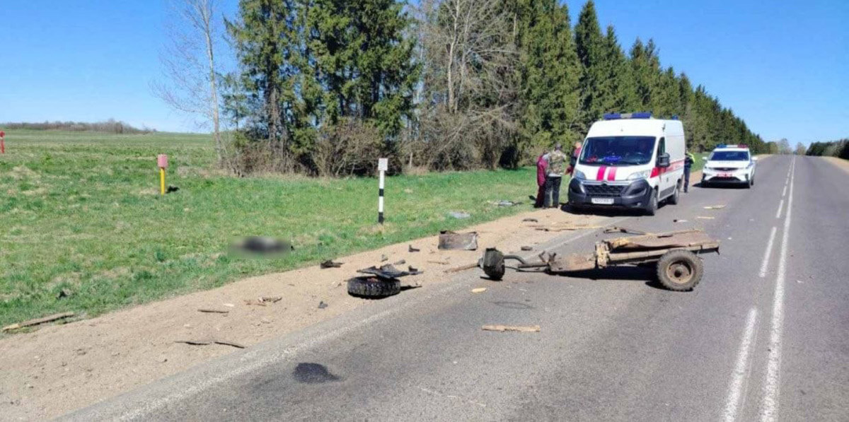 в ДТП погибли водитель и пассажирка мотоблока1