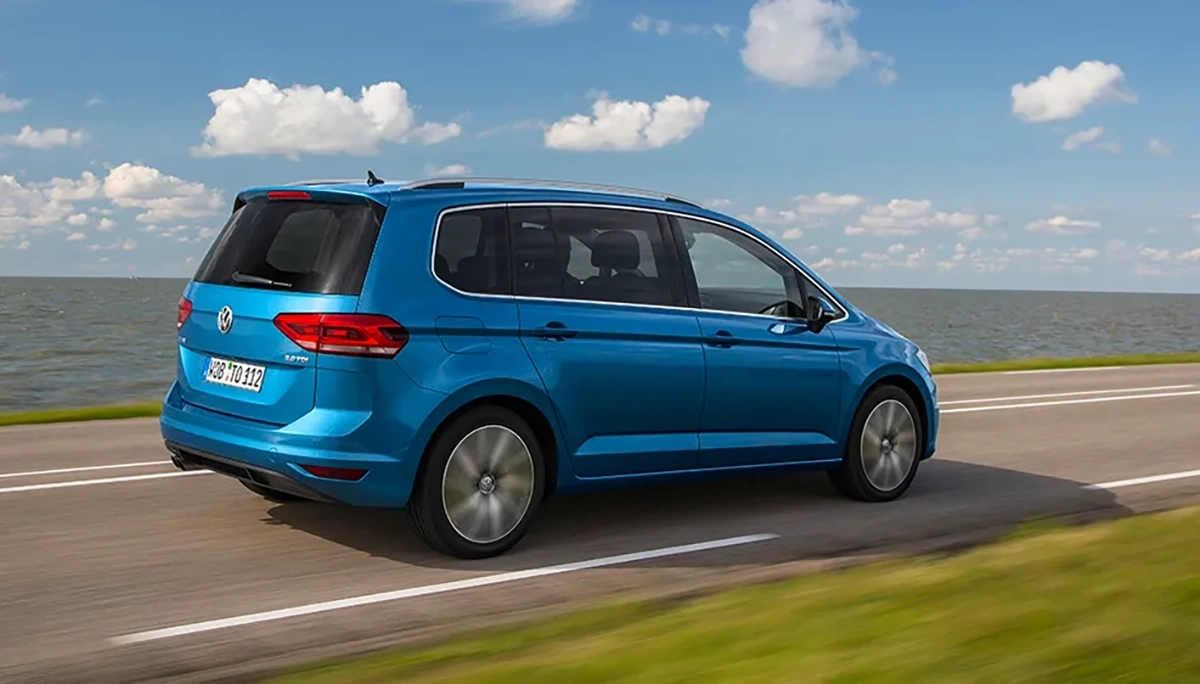 Компания VW прекратила выпуск модели Touran