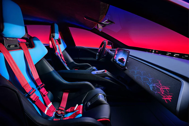 BMW M Concept Neue Klasse предварительный показ 2
