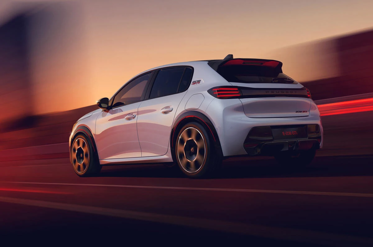 Новый Peugeot 208 GTi готов соперничать с Volkswagen ID Polo GTI_1