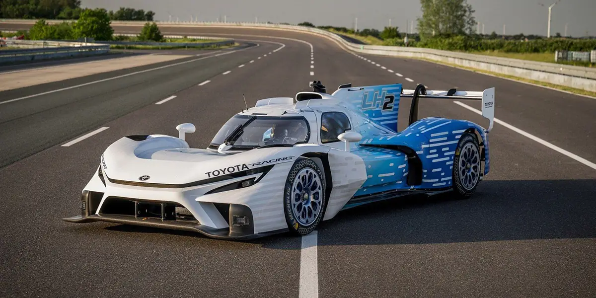Toyota представила водородный гоночный прототип TR LH2 для Ле-Мана
