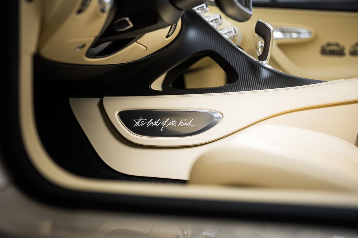 С конвейера сошел последний в истории Bugatti W16 Mistral_4