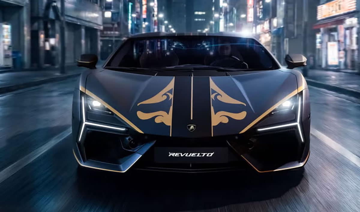 Lamborghini выпустила для Японии уникальный экземпляр Revuelto Impavido