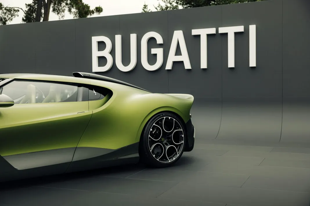 Компания Porsche завершила продажу своих акций в Bugatti Rimac