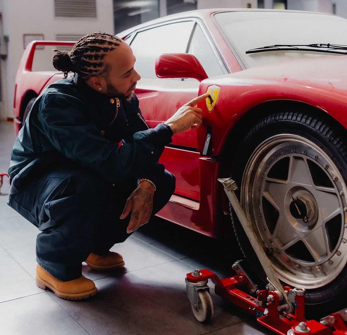 Льюис Хэмилтон приобрел Ferrari F40_1