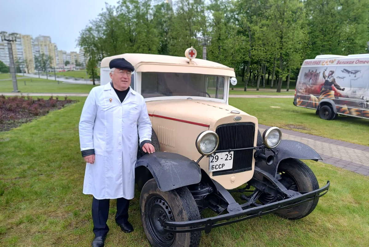 минский клуб «Ретробокс» воссоздает легендарные авто времён Великой Отечественной2