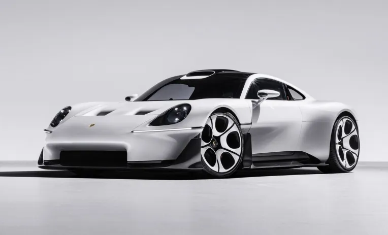 Компания Porsche представила свой следующий суперкар45